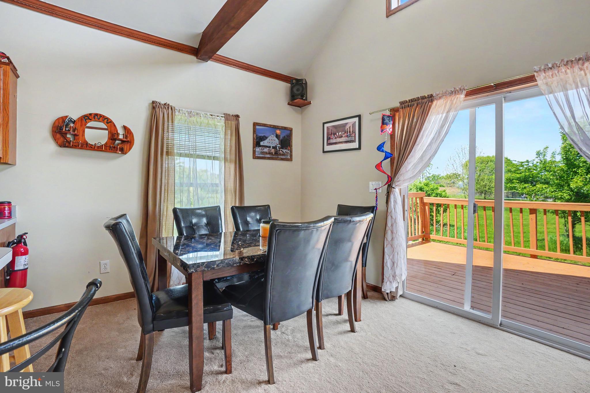 372 KERRSVILLE ROAD