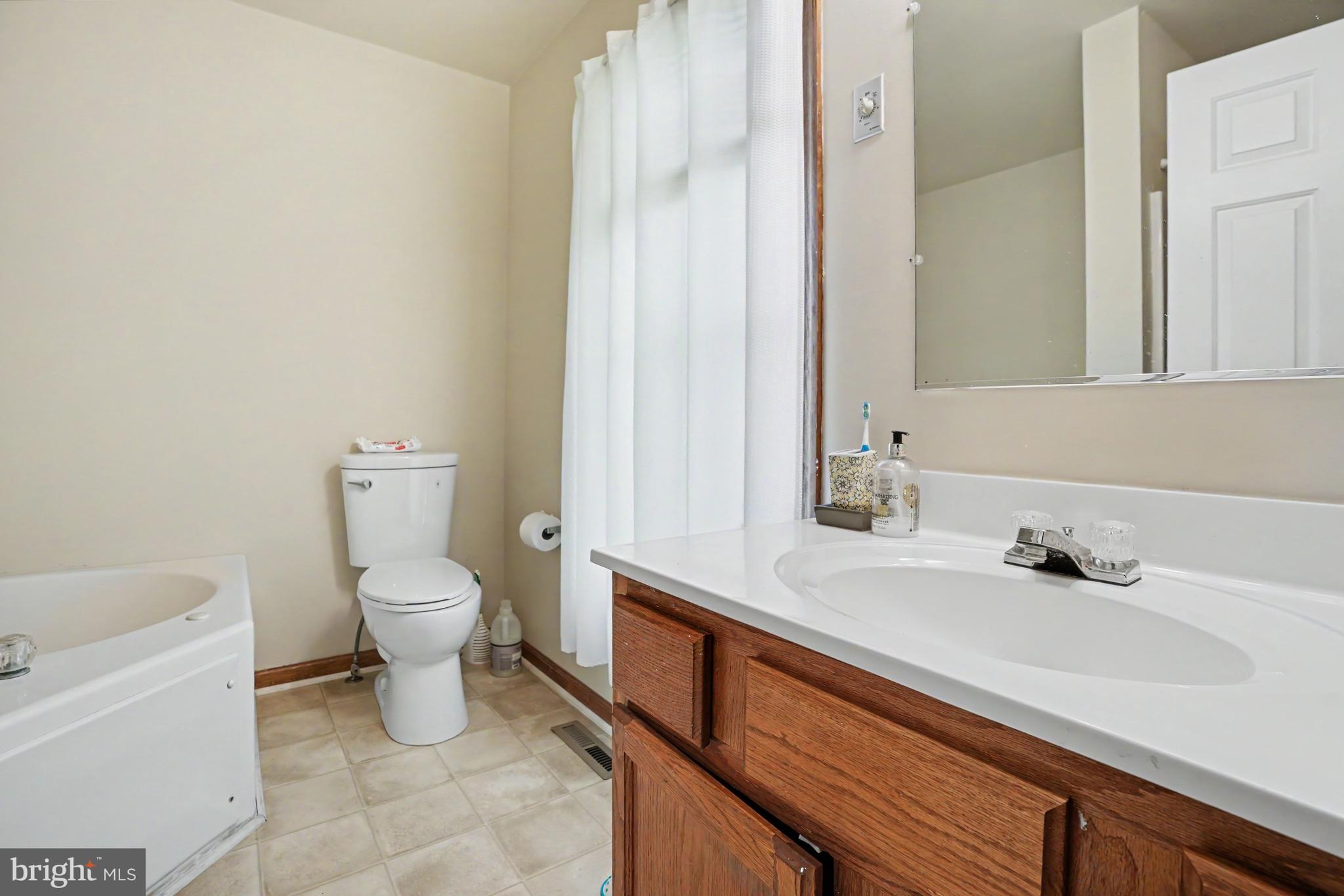 372 KERRSVILLE ROAD