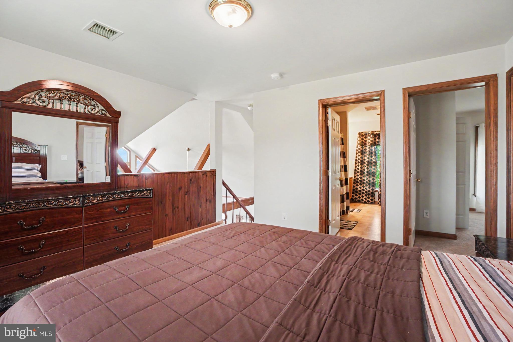372 KERRSVILLE ROAD