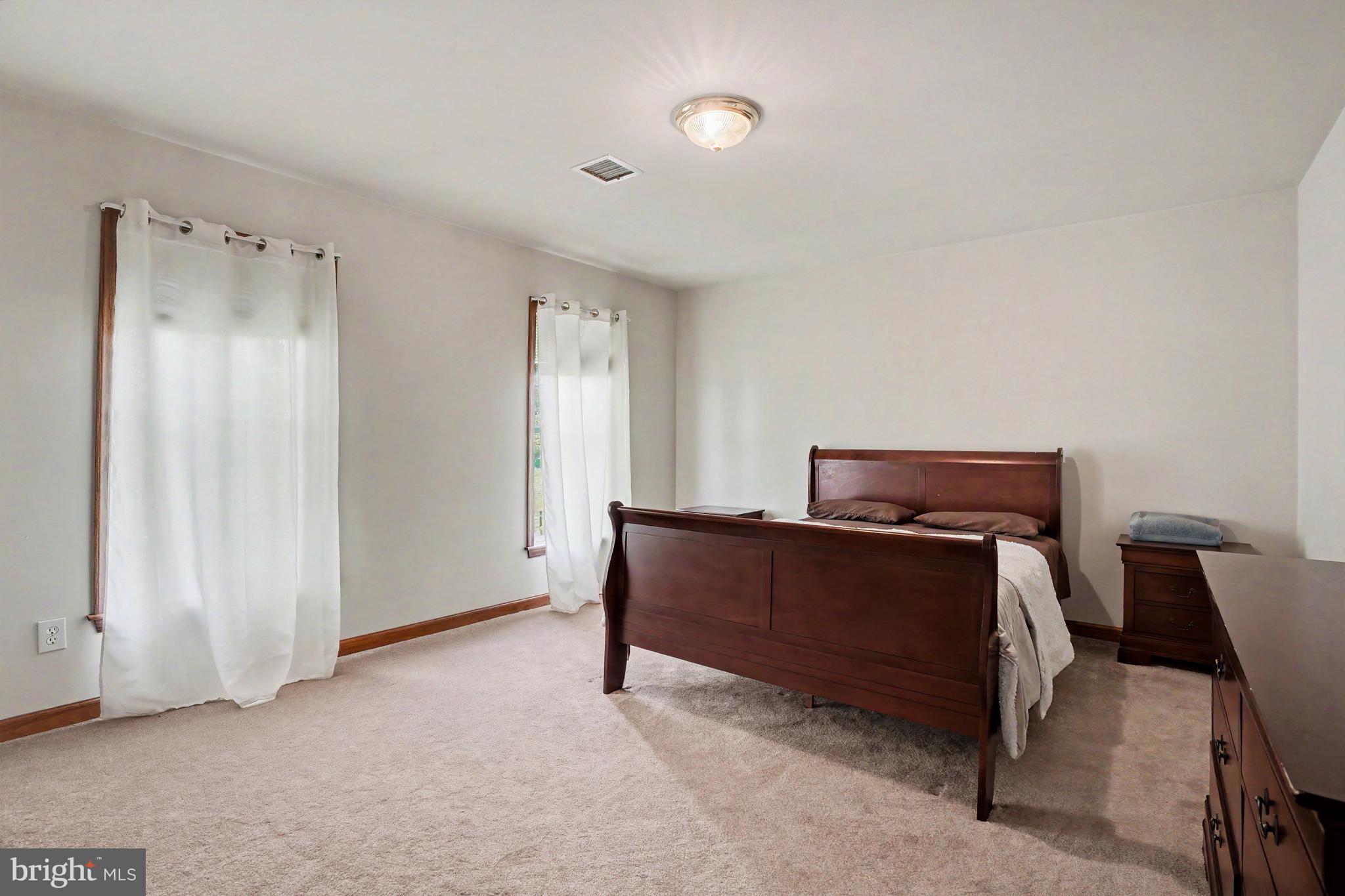 372 KERRSVILLE ROAD