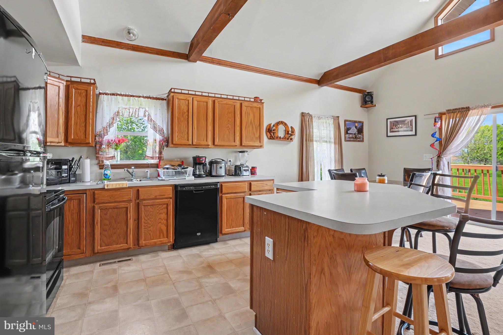 372 KERRSVILLE ROAD