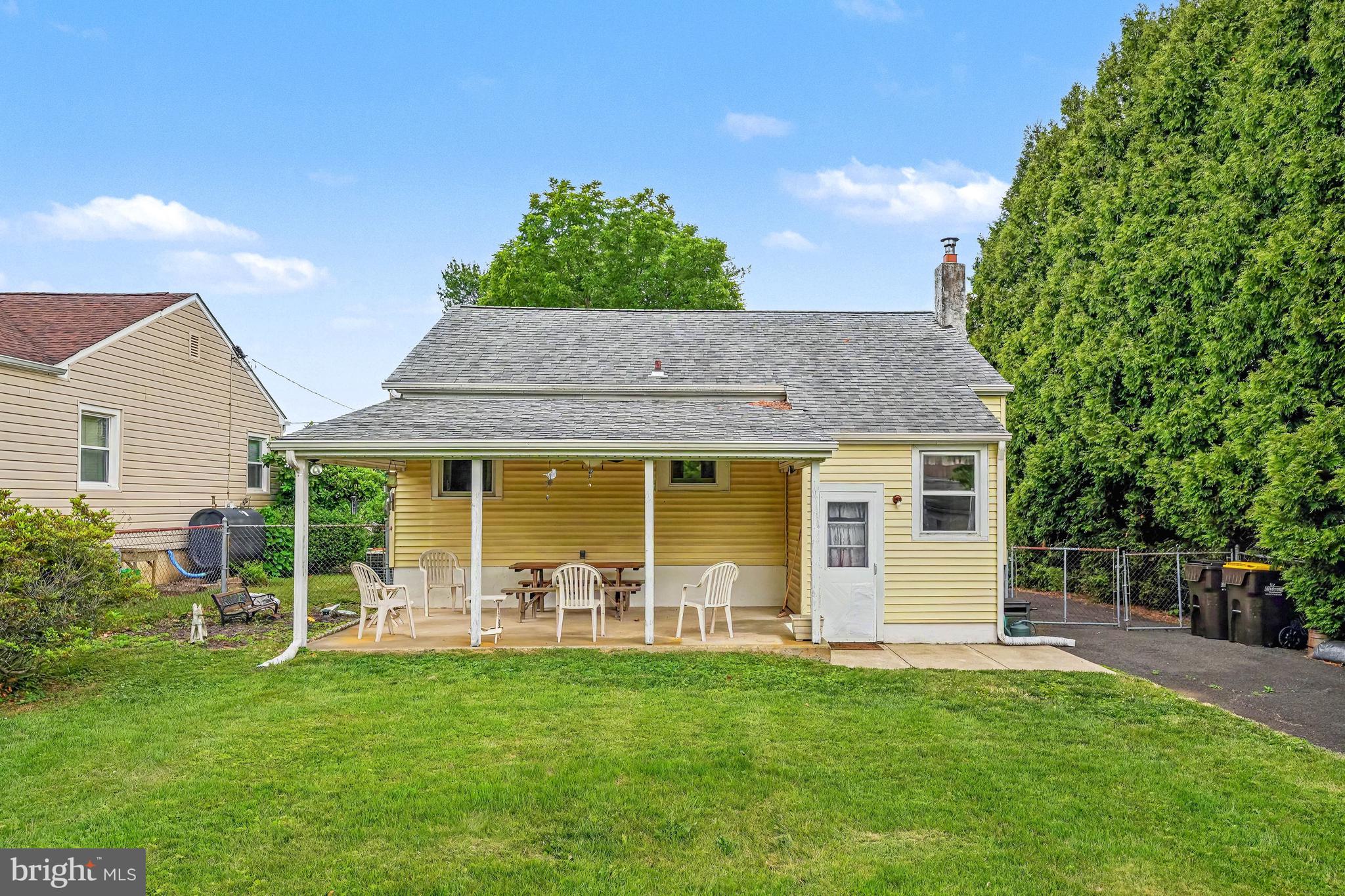 234 OAKDALE AVENUE