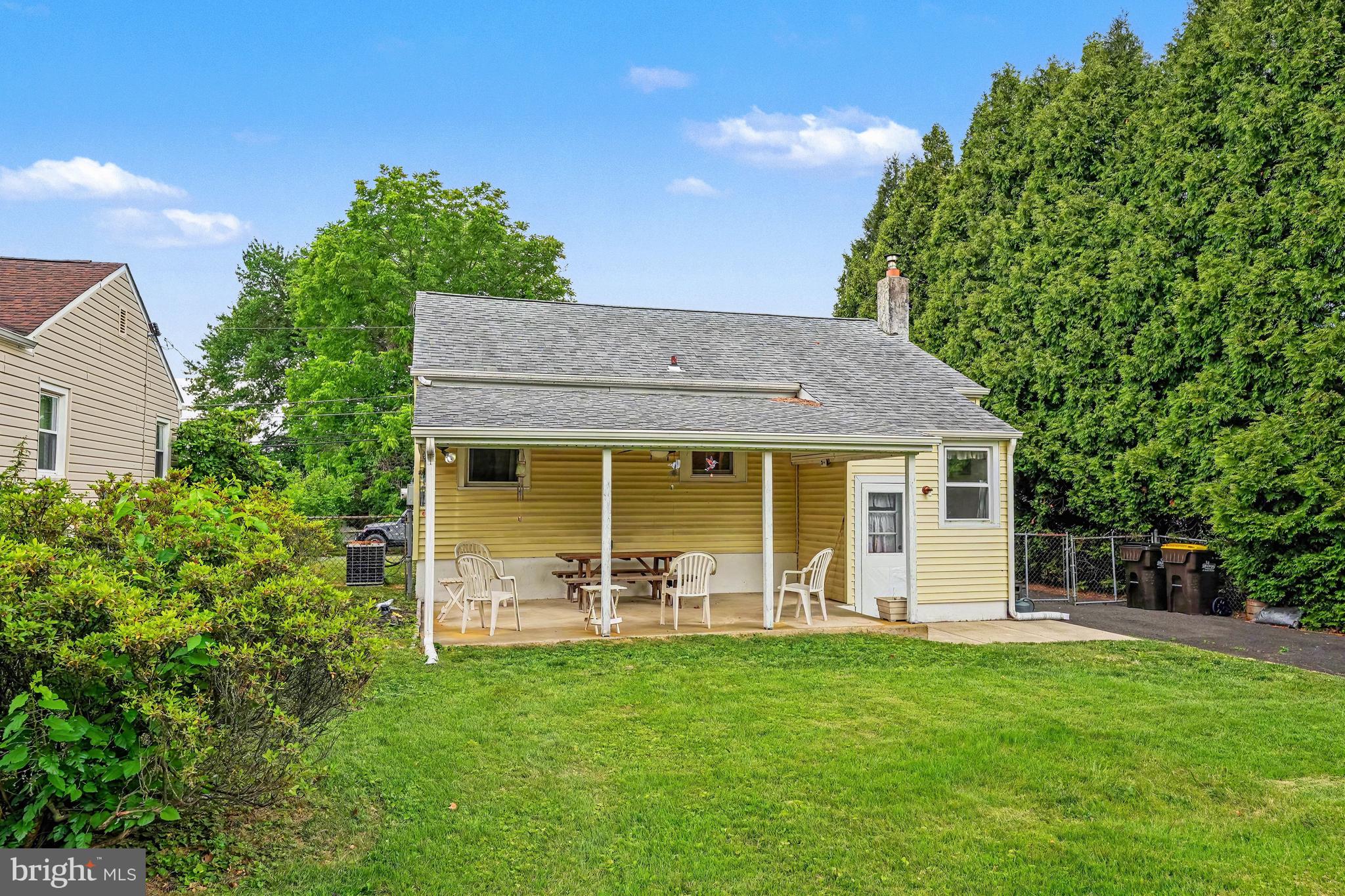 234 OAKDALE AVENUE