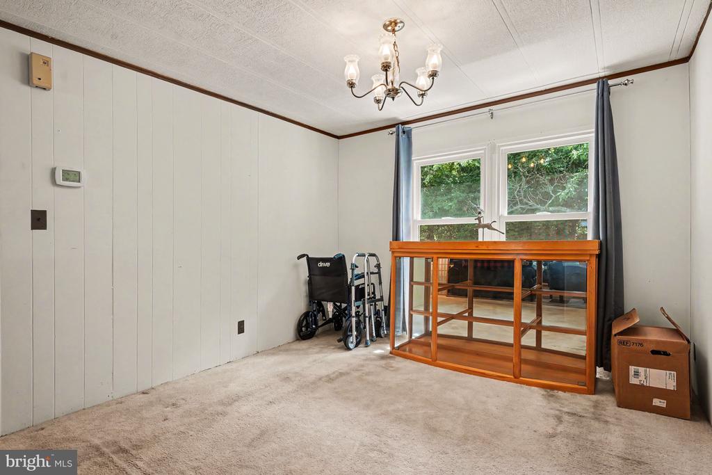 1014 CHERRYWOOD COURT