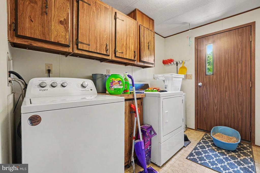 1014 CHERRYWOOD COURT