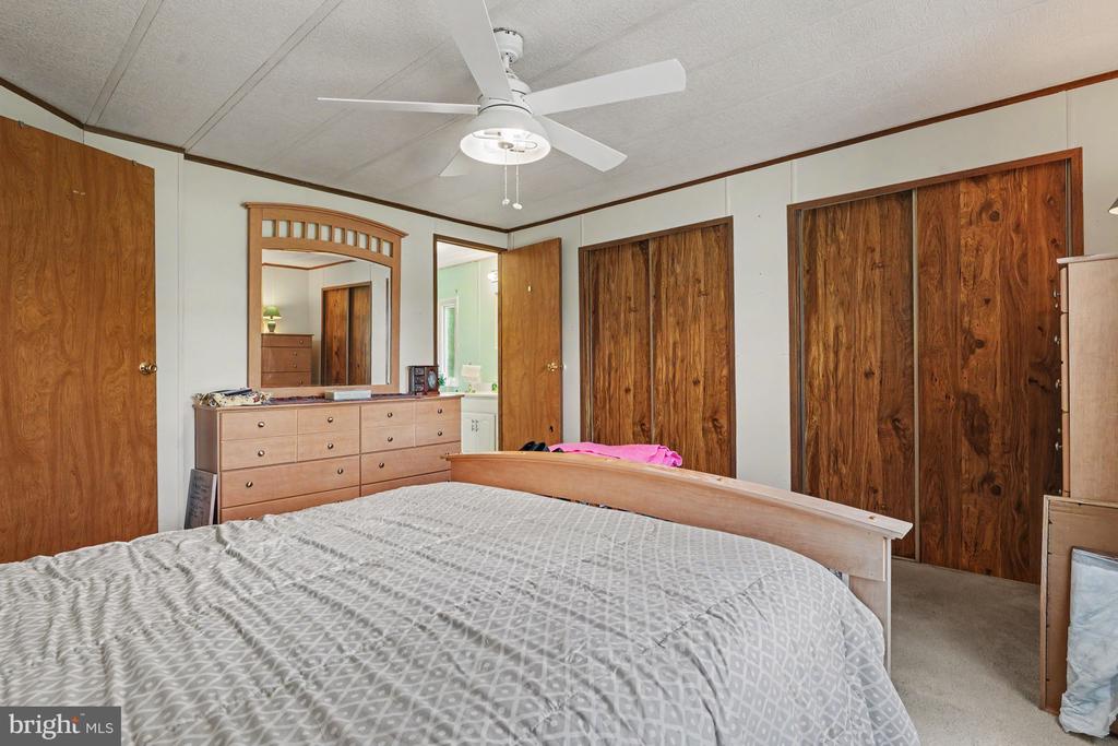 1014 CHERRYWOOD COURT