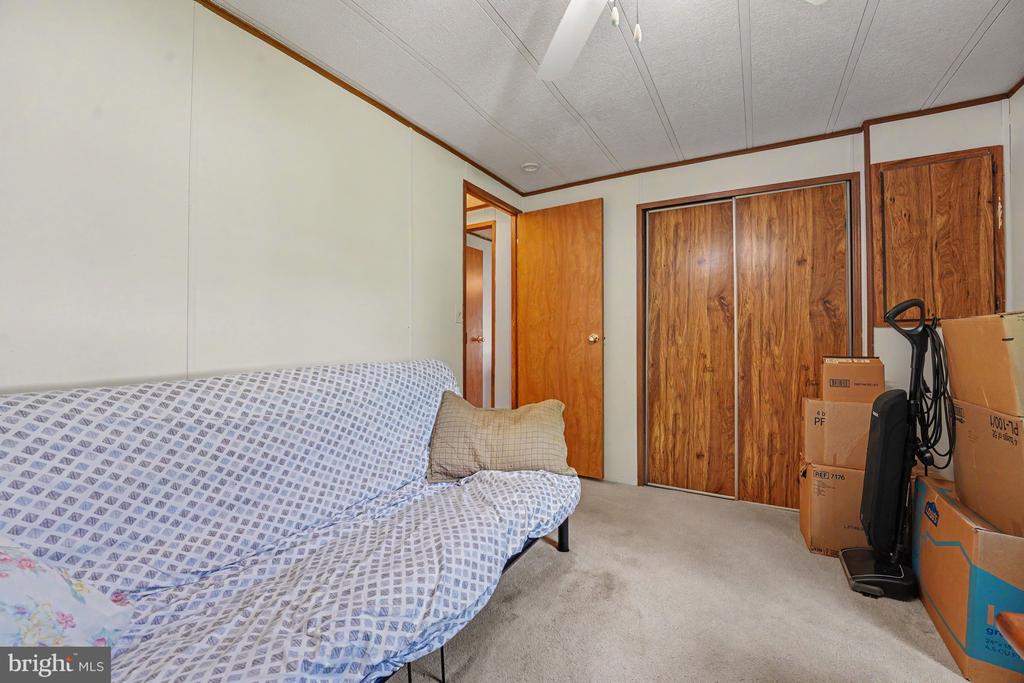 1014 CHERRYWOOD COURT