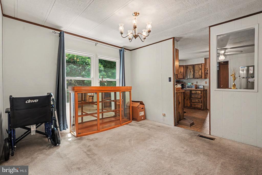 1014 CHERRYWOOD COURT