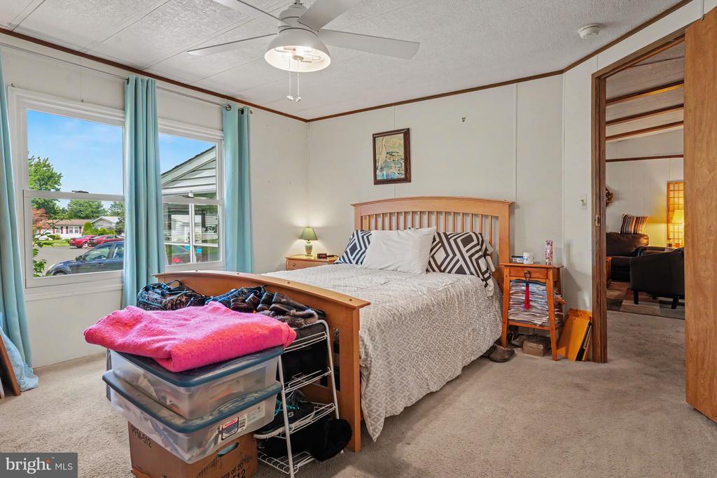 1014 CHERRYWOOD COURT