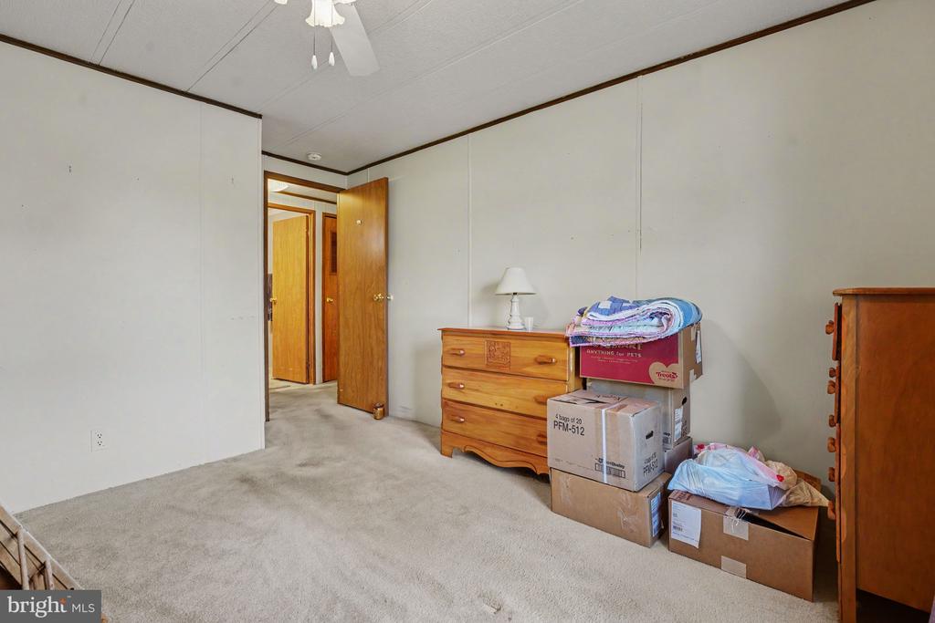 1014 CHERRYWOOD COURT