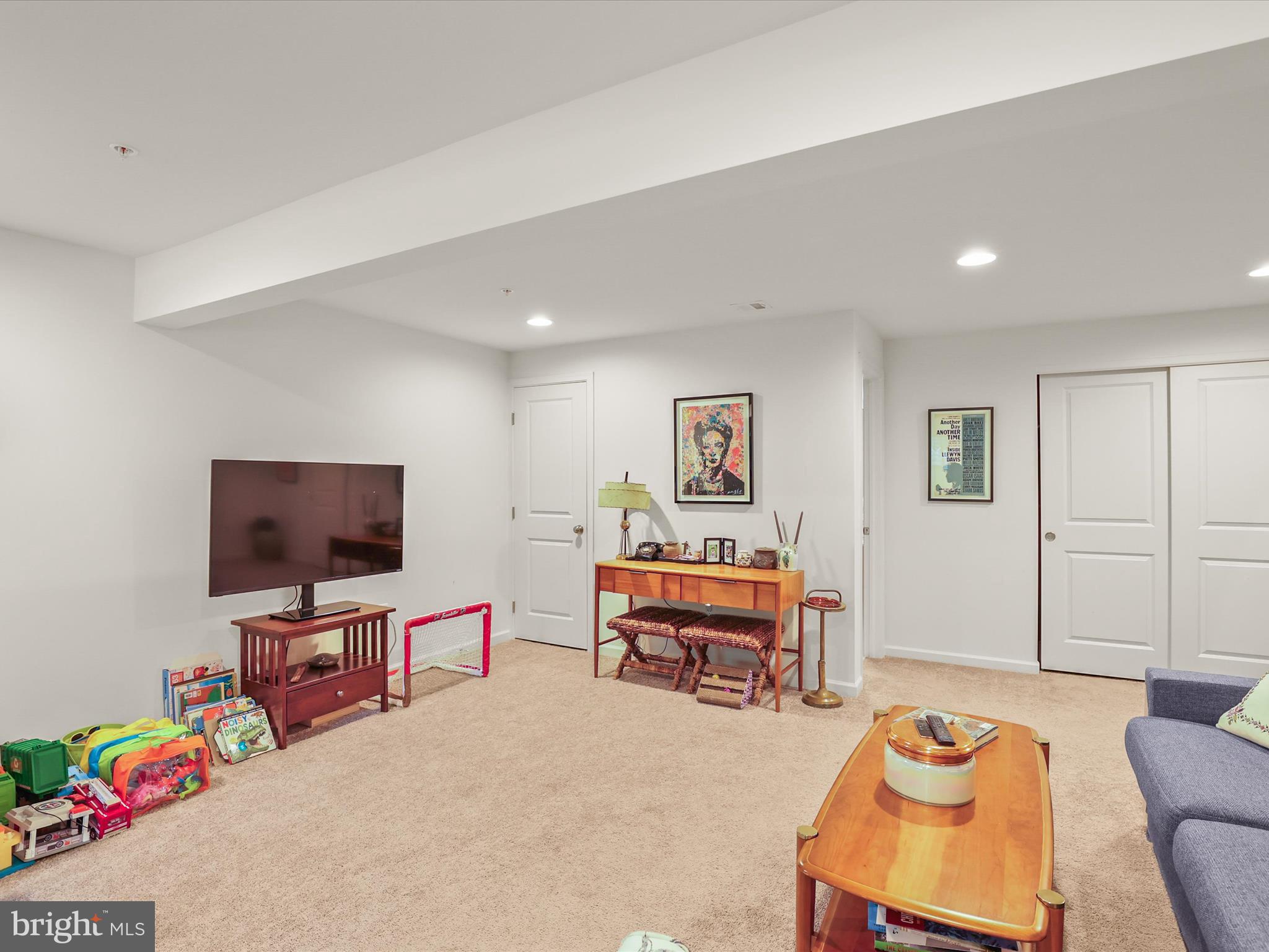 4341 FORBES DRIVE