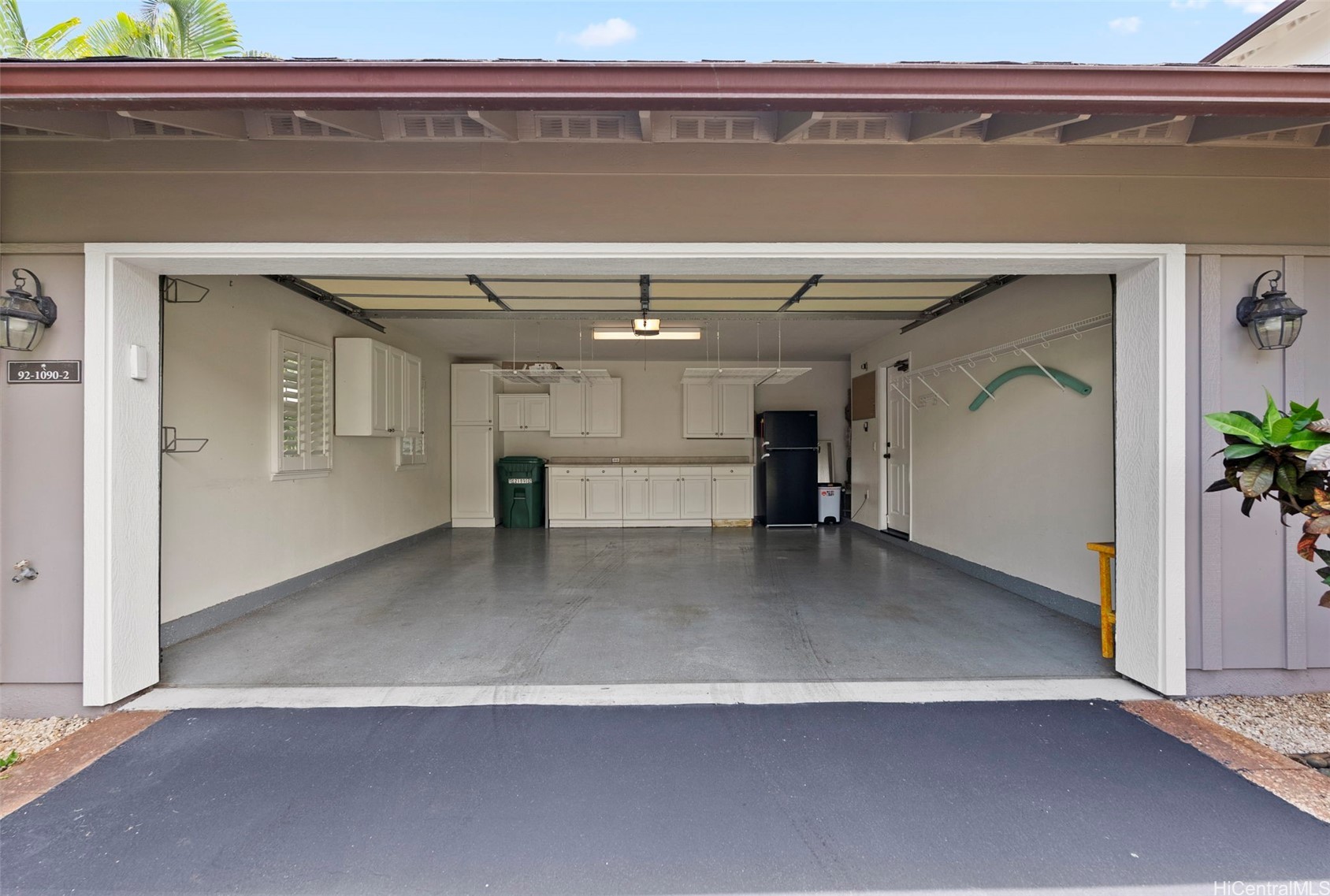 92-1090 Olani Street 10-2