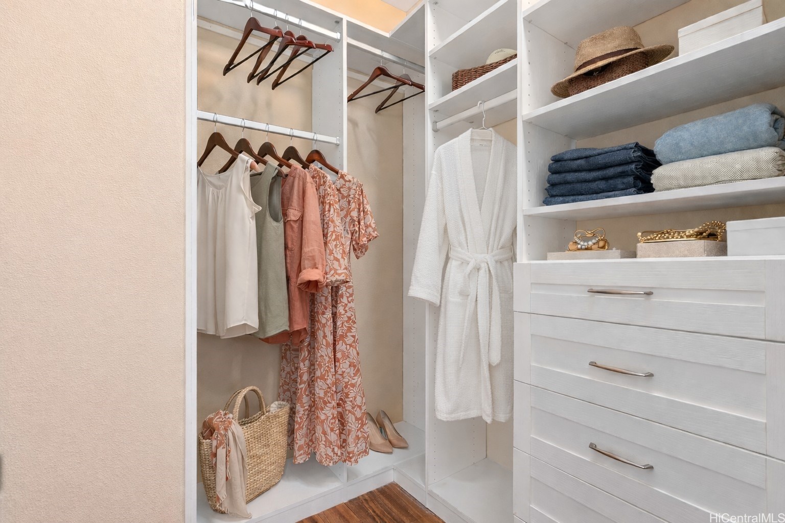 92-1090 Olani Street 10-2