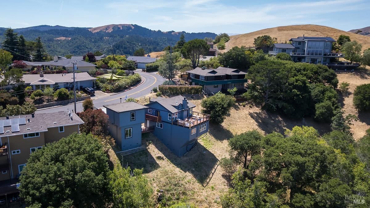 160 Oak Springs Dr