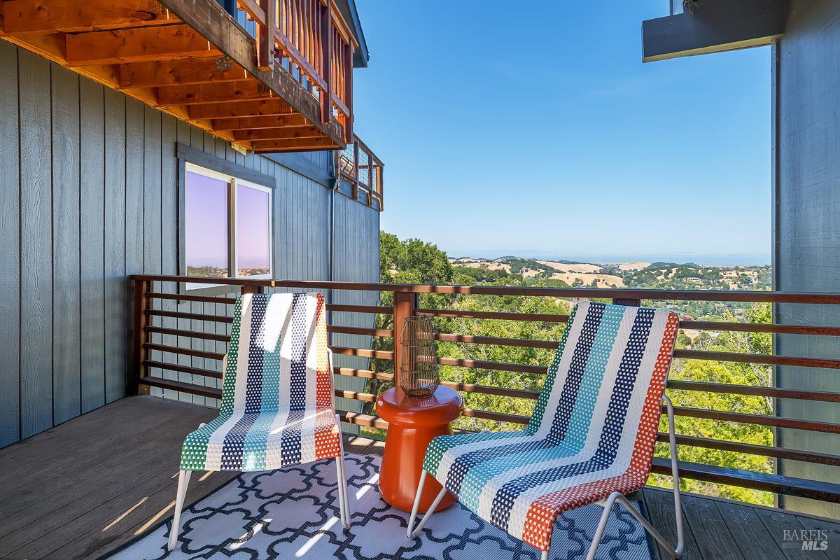 160 Oak Springs Dr