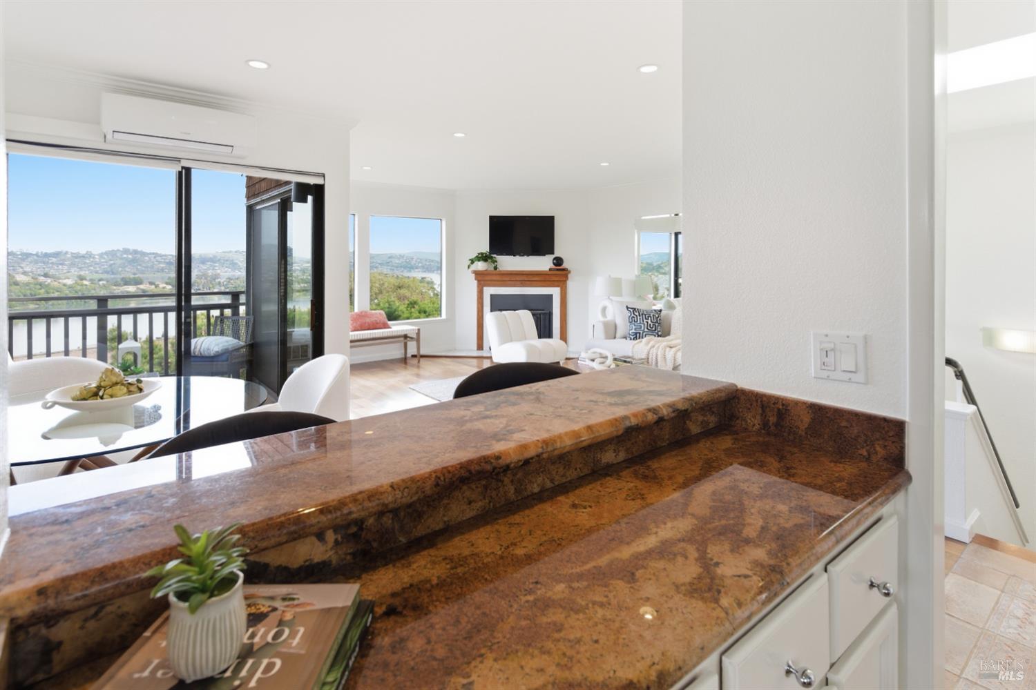 220 Headlands Court