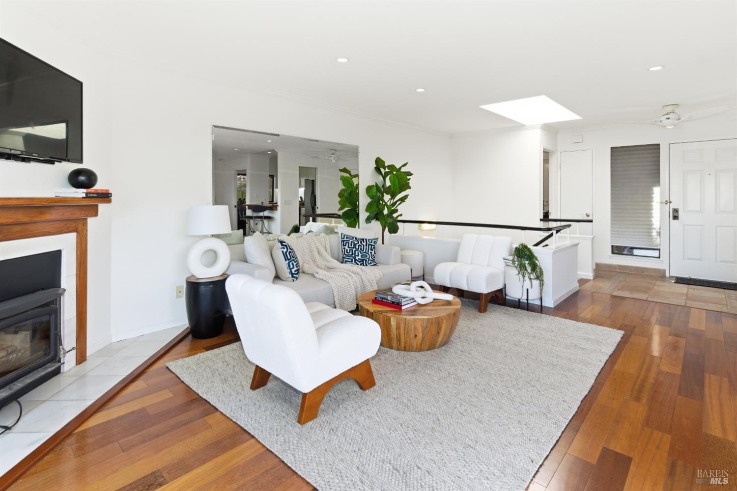 220 Headlands Court