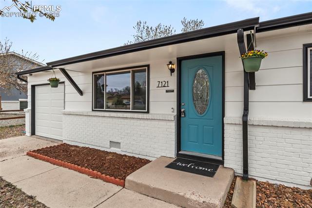 7121 Palmer Park Boulevard