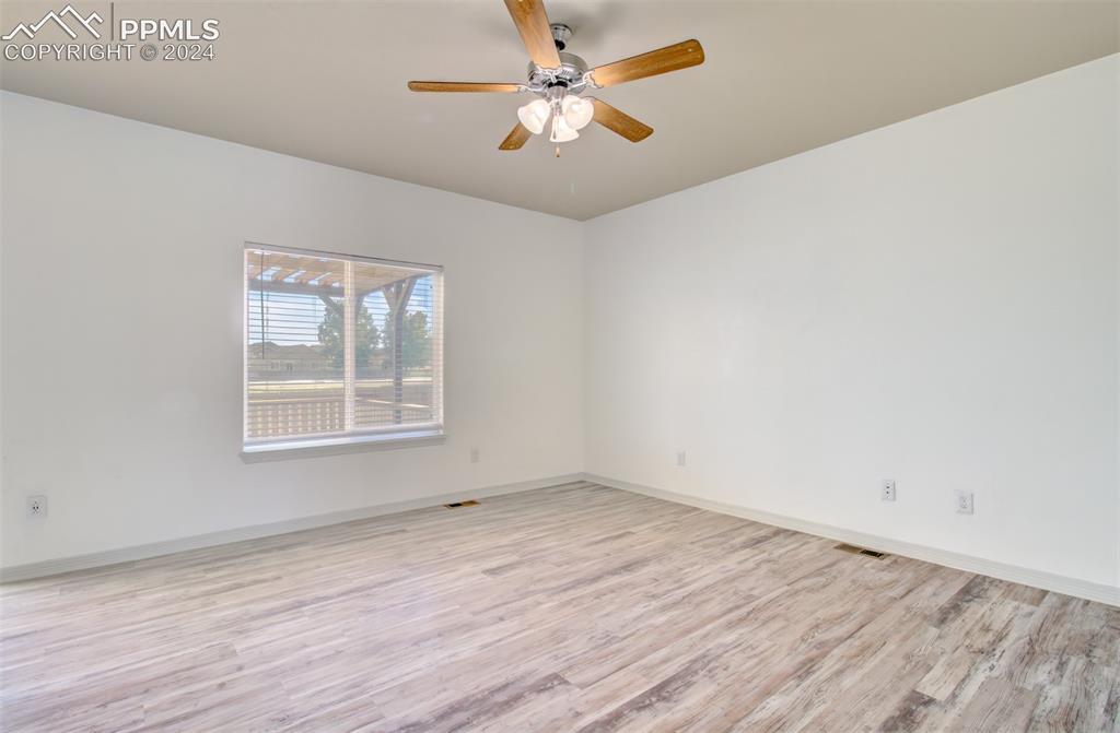6559 Tranters Creek Way