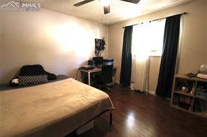1623 James Circle