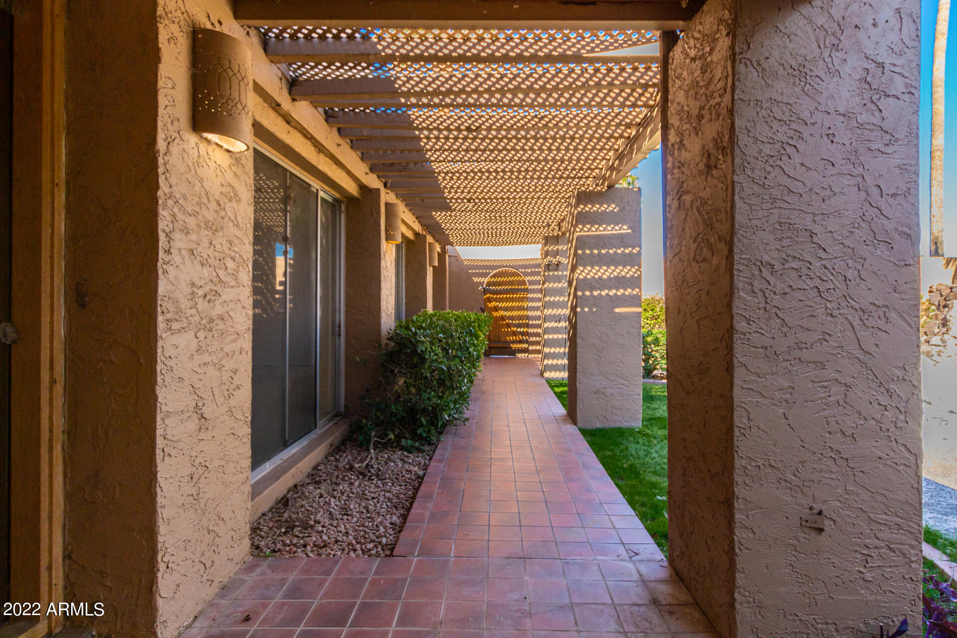 7311 E MANZANITA Drive