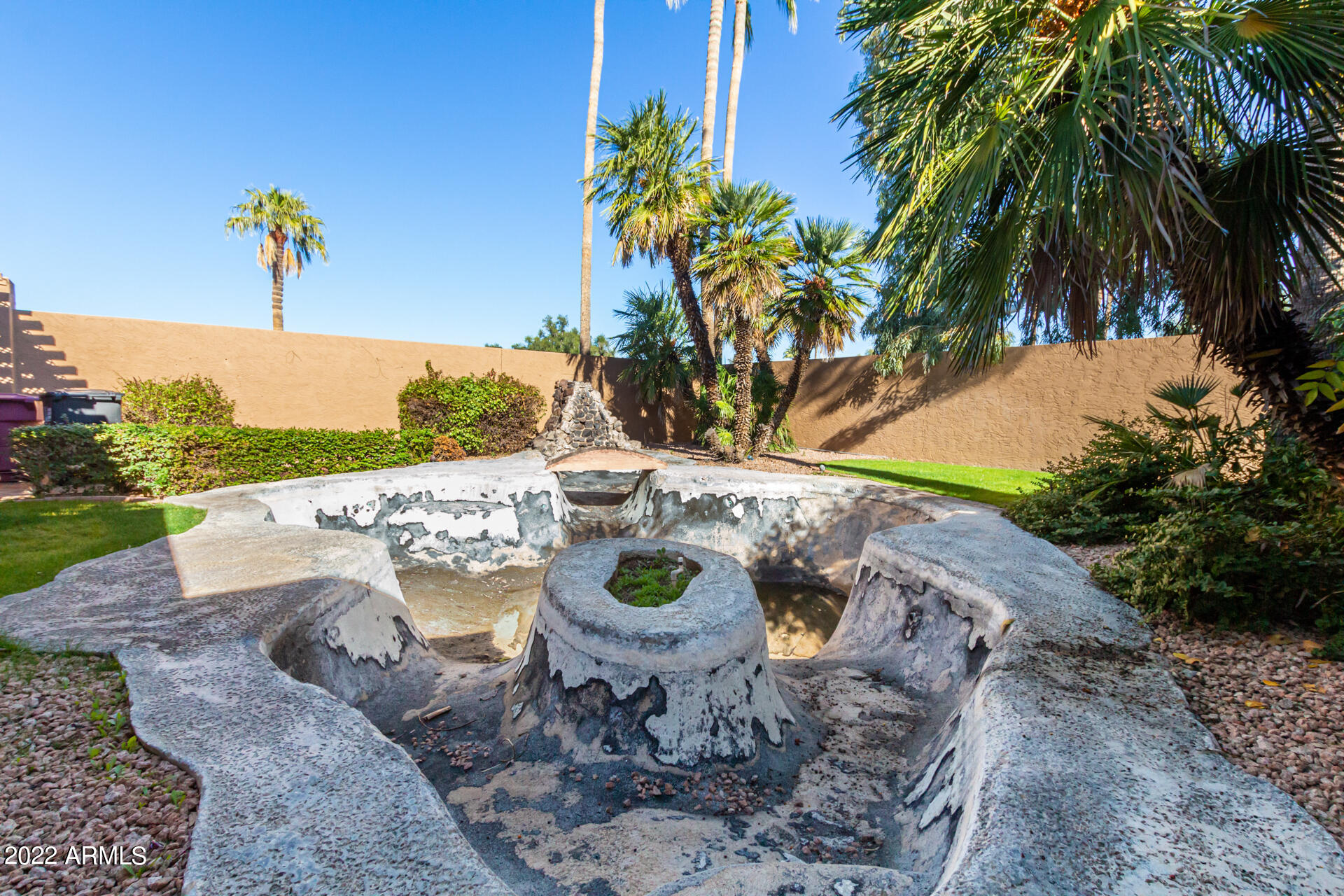 7311 E MANZANITA Drive
