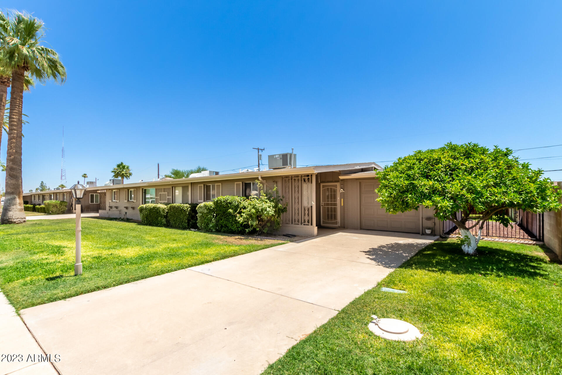 11033 W WINDSOR Drive