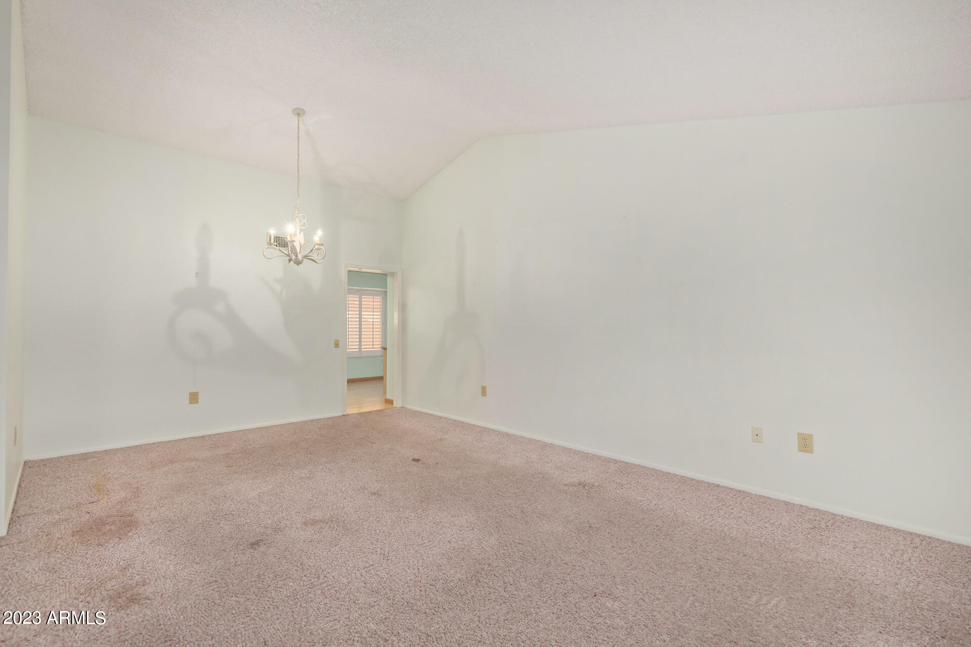 13839 W PINETREE Drive
