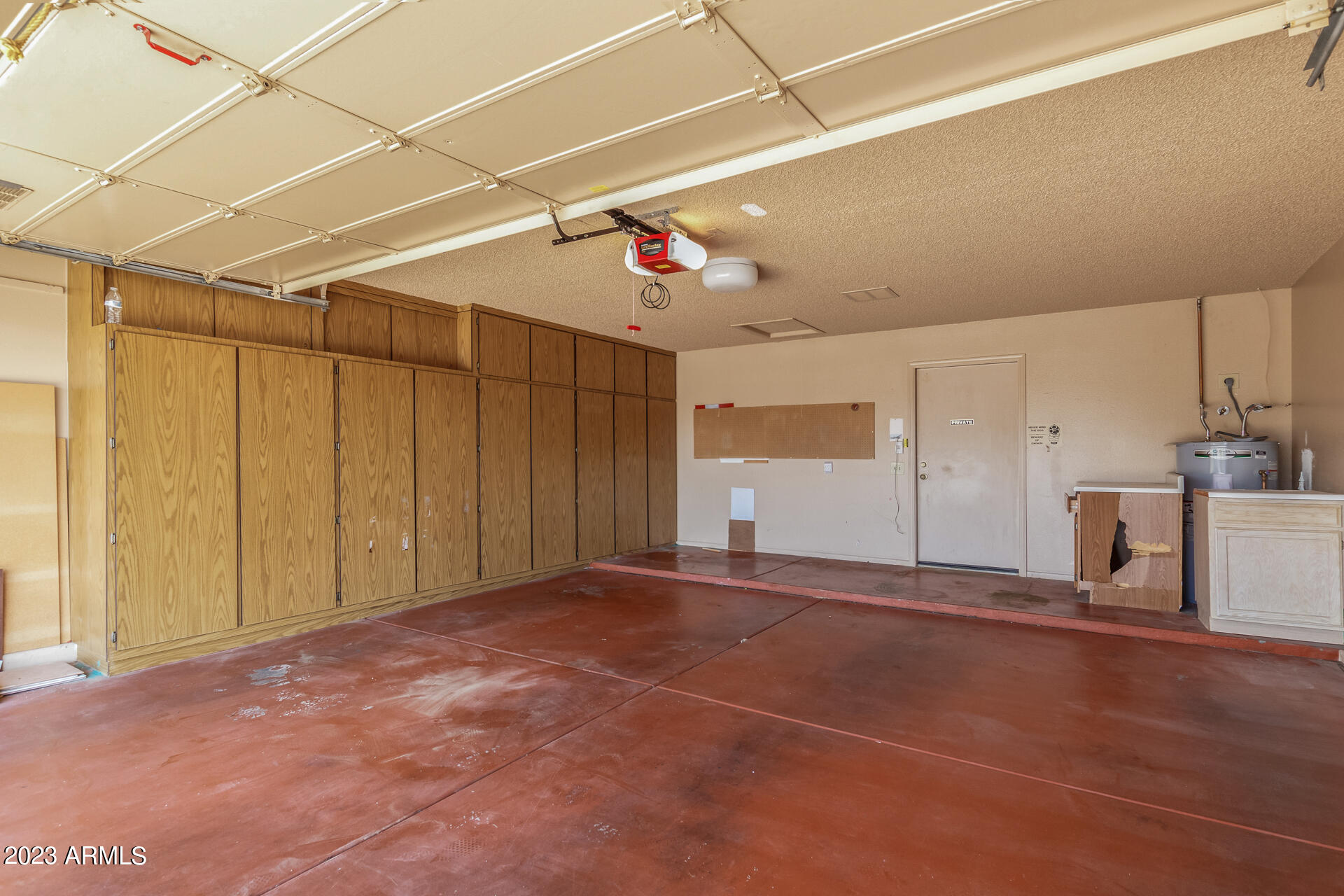 13839 W PINETREE Drive
