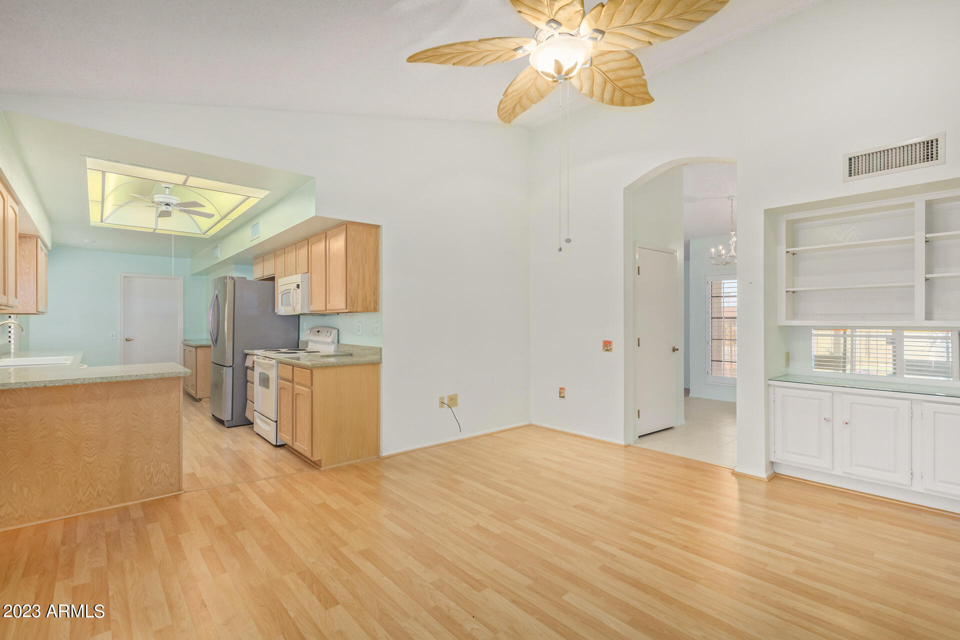 13839 W PINETREE Drive