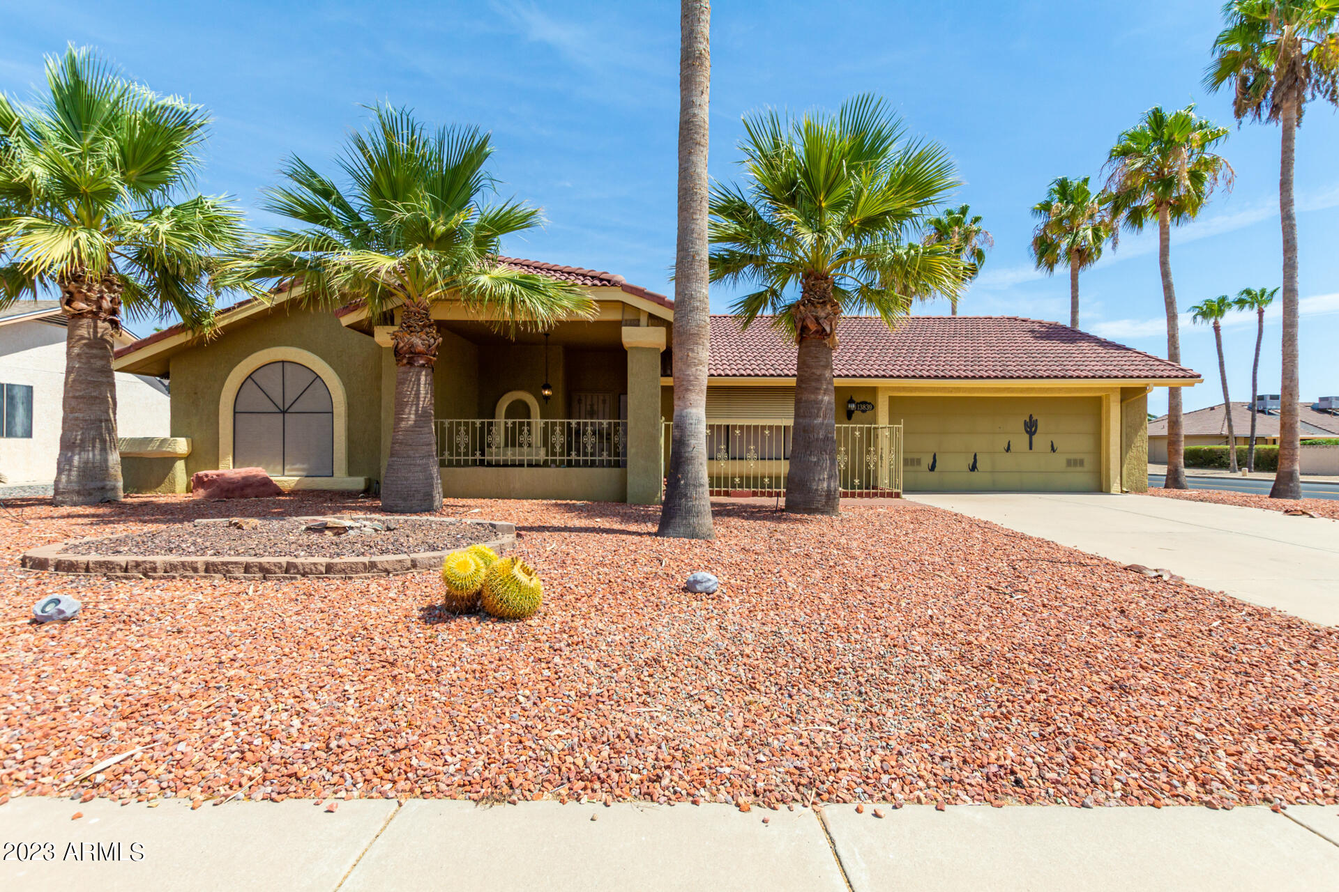 13839 W PINETREE Drive