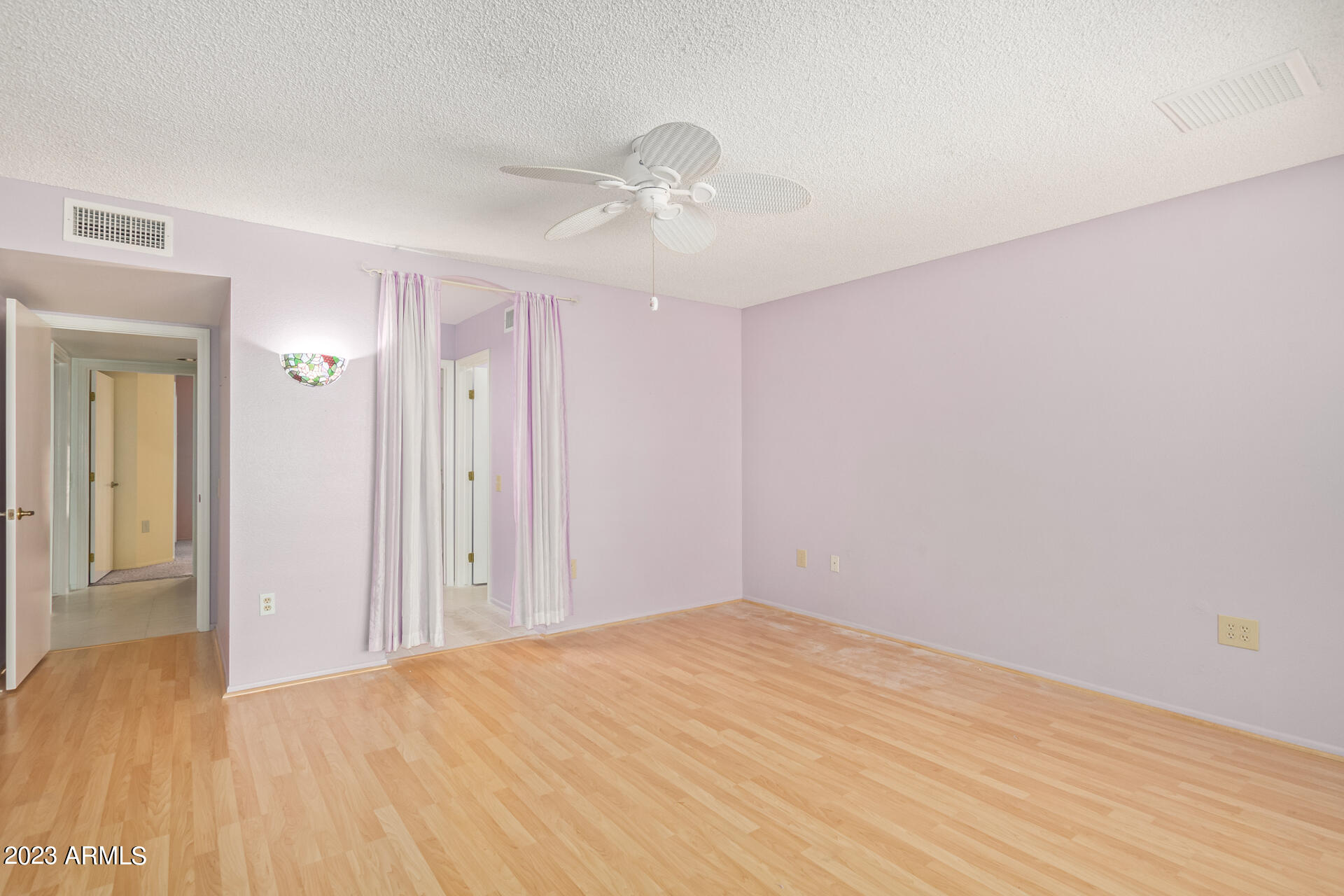 13839 W PINETREE Drive