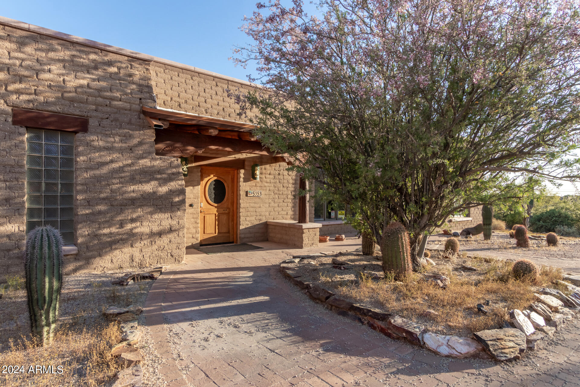 5353 N WINCHESTER Road