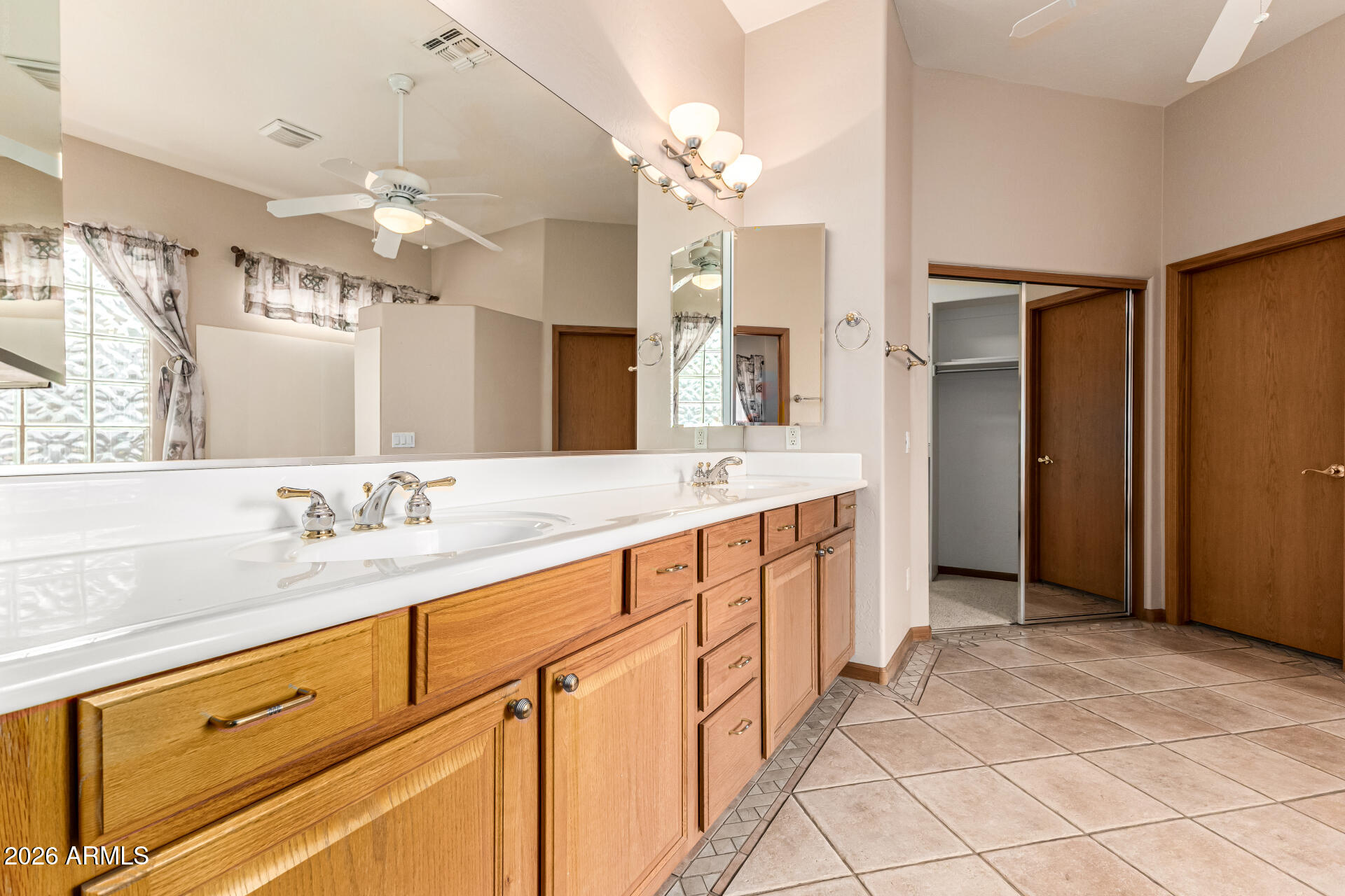 12724 W GEORGIA Avenue