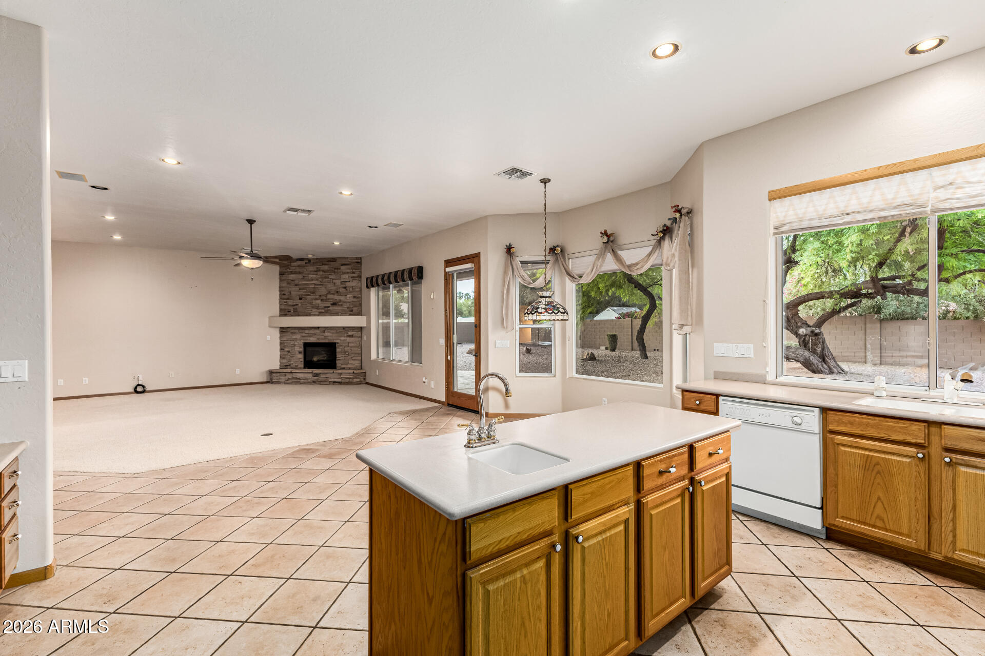 12724 W GEORGIA Avenue