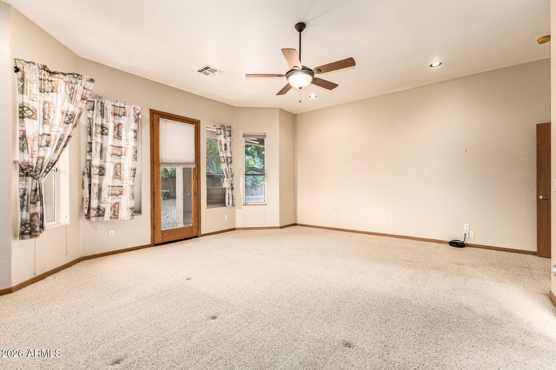 12724 W GEORGIA Avenue