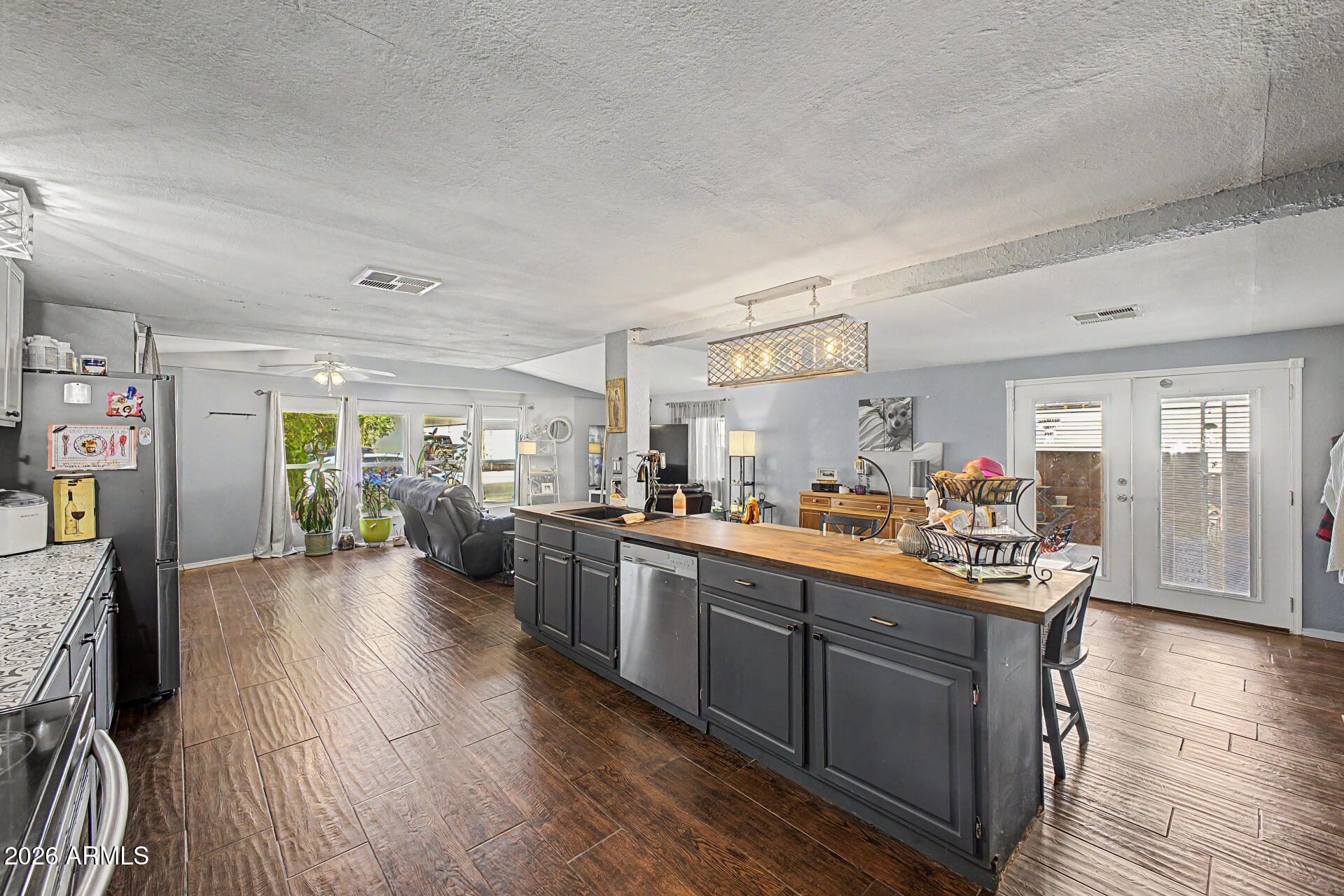 245 S 56TH Street 63