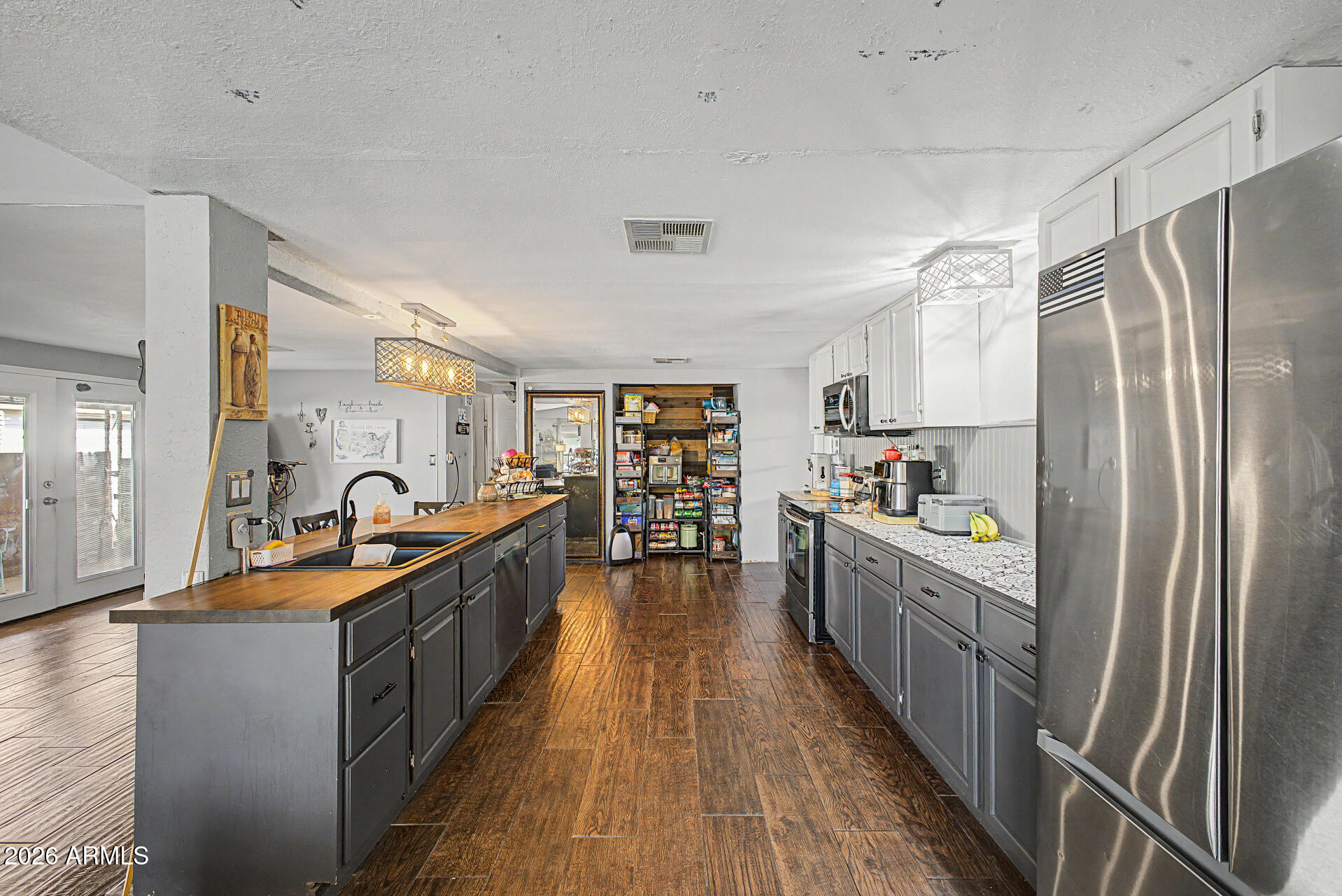 245 S 56TH Street 63