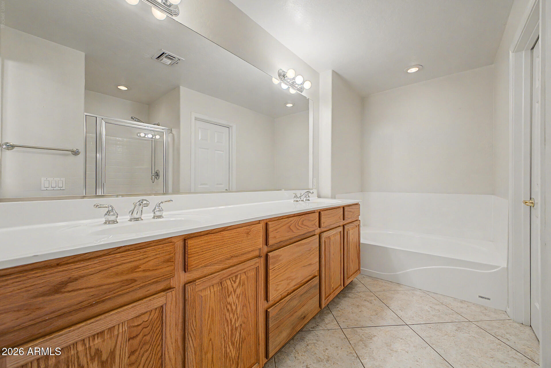 1024 E FRYE Road 1100
