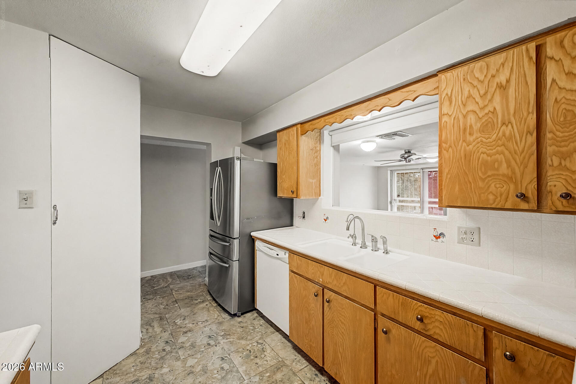 510 N 56TH Place
