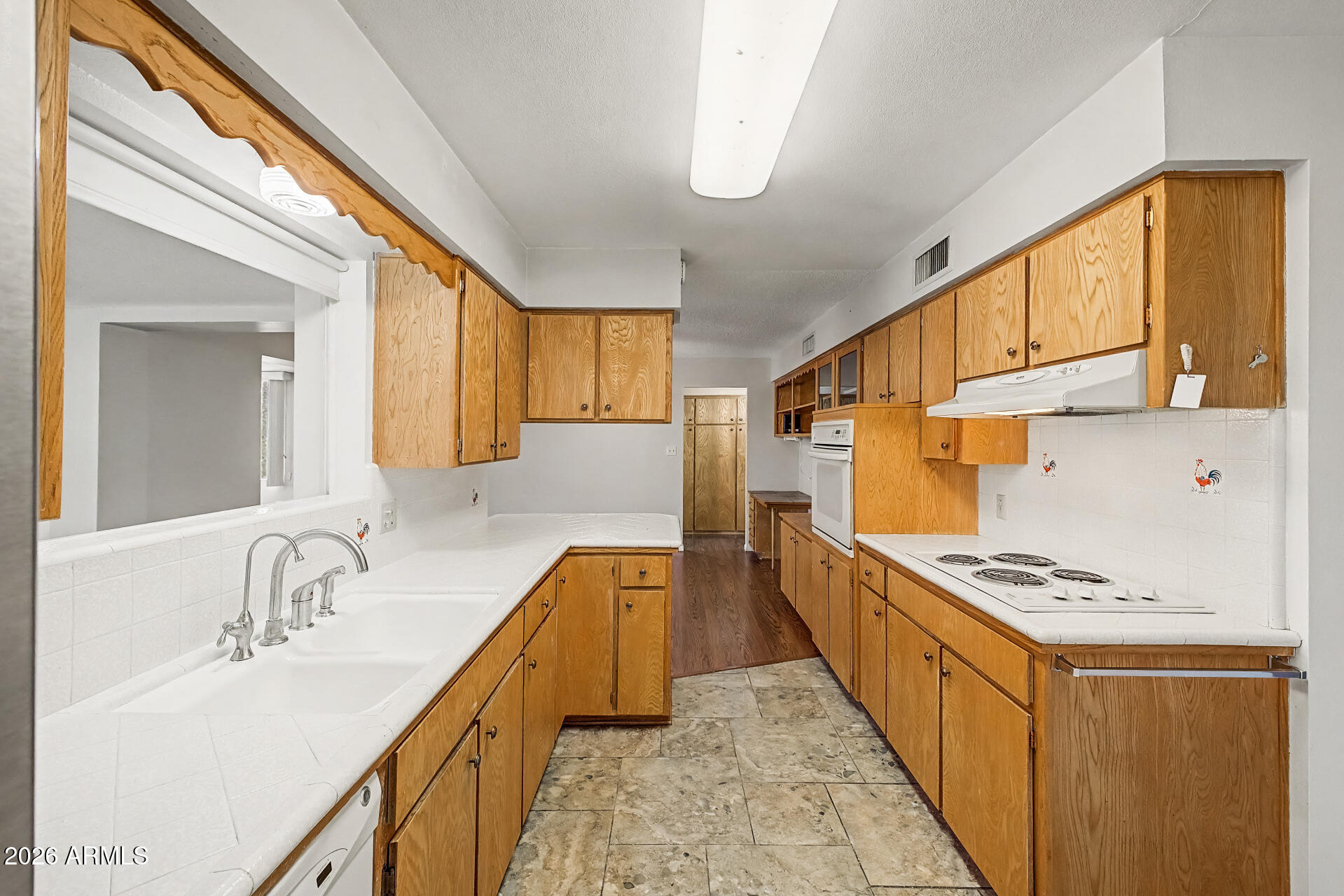 510 N 56TH Place