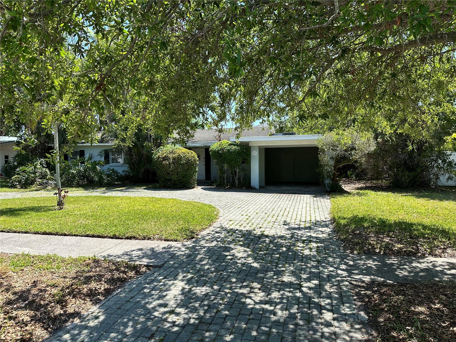 459 BAYVIEW DR NE