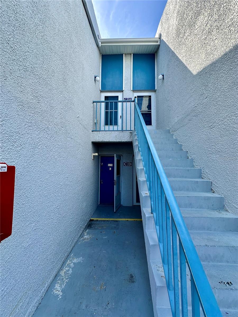 320 MEDALLION BLVD #G