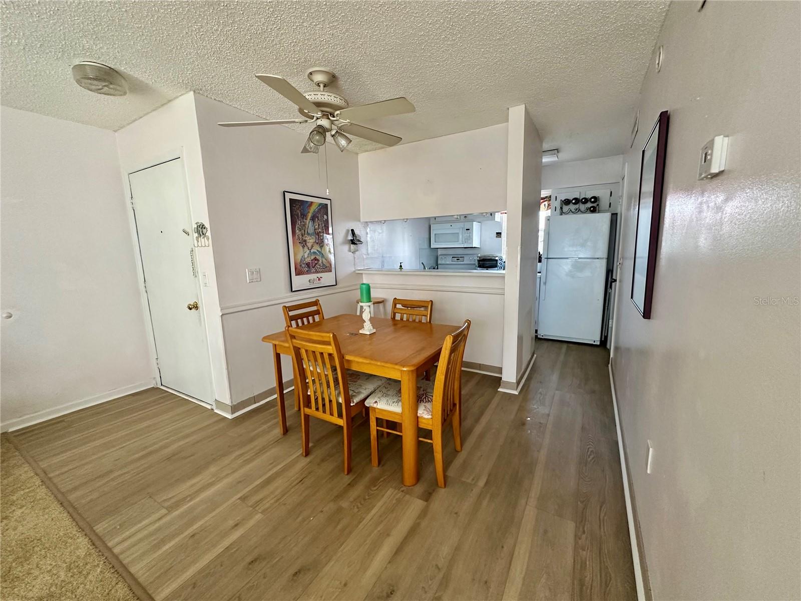 320 MEDALLION BLVD #G