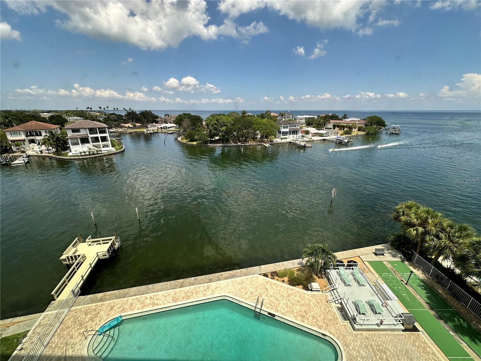 1365 SNELL ISLE BLVD NE #6E