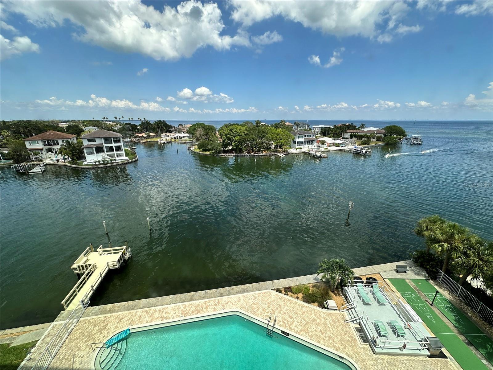 1365 SNELL ISLE BLVD NE #6E