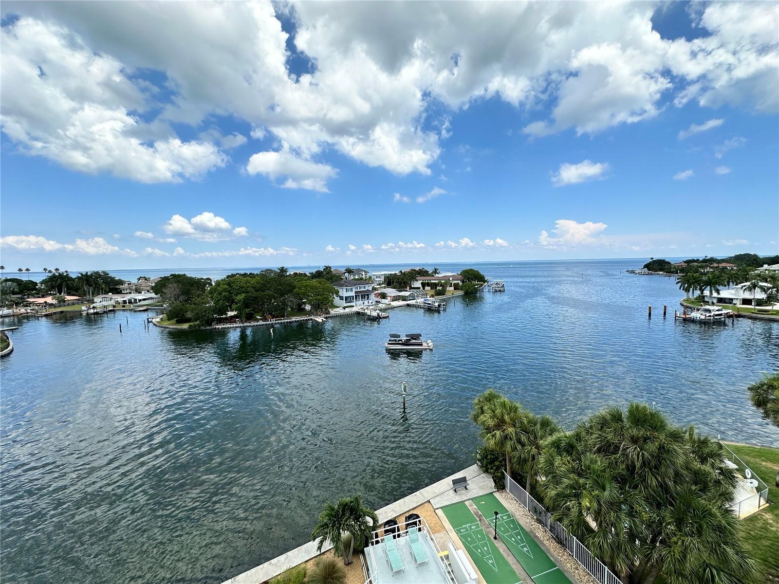 1365 SNELL ISLE BLVD NE #6E