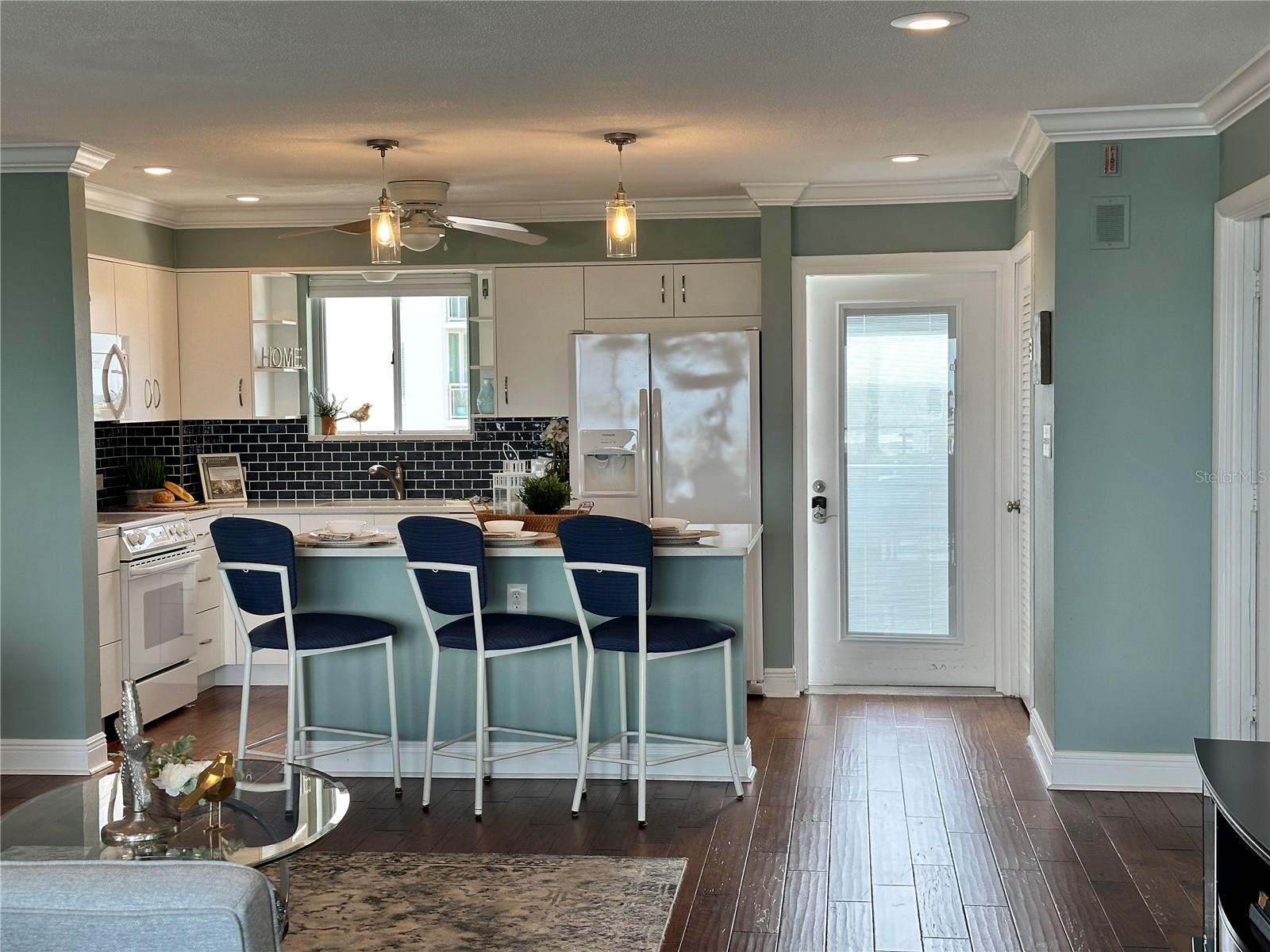 1365 SNELL ISLE BLVD NE #6E