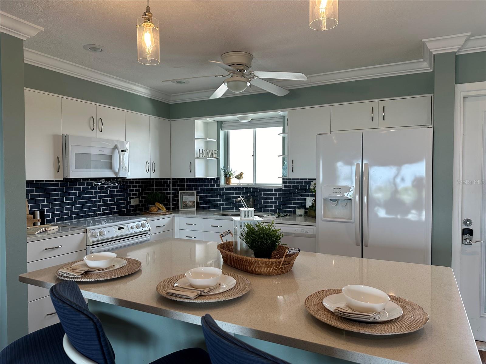 1365 SNELL ISLE BLVD NE #6E