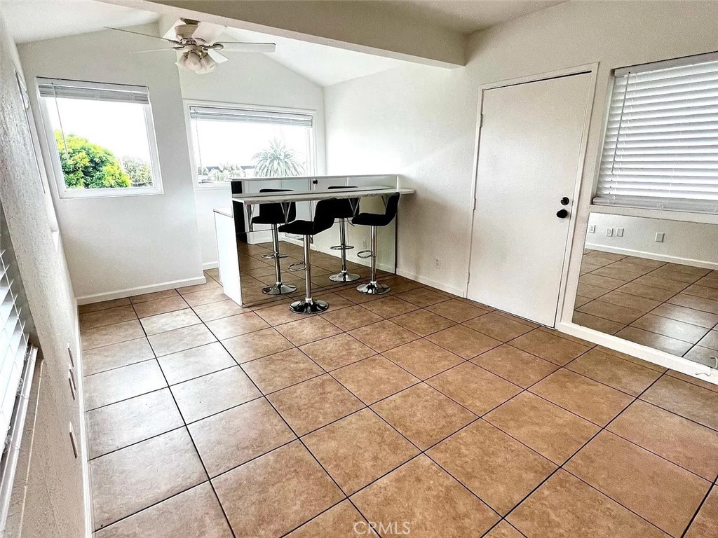 640 South Pacific Coast Highway 2B